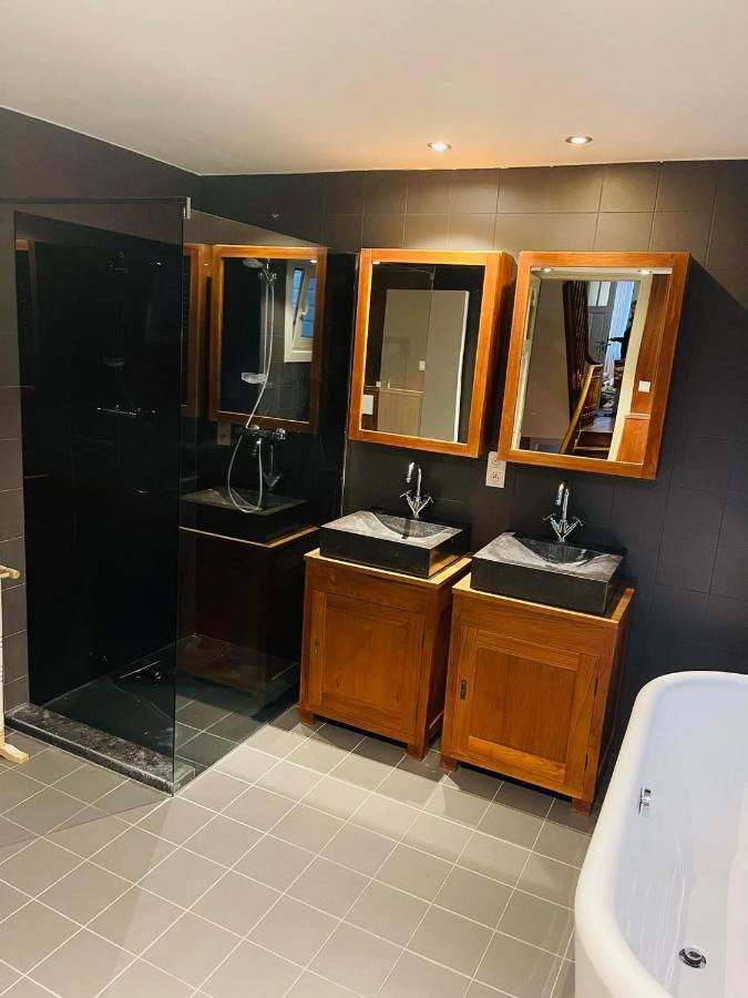 O-Sea House: Herenwoning In Belle Epoque Wijk Te Oostende מראה חיצוני תמונה