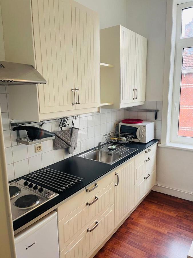 O-Sea House: Herenwoning In Belle Epoque Wijk Te Oostende מראה חיצוני תמונה